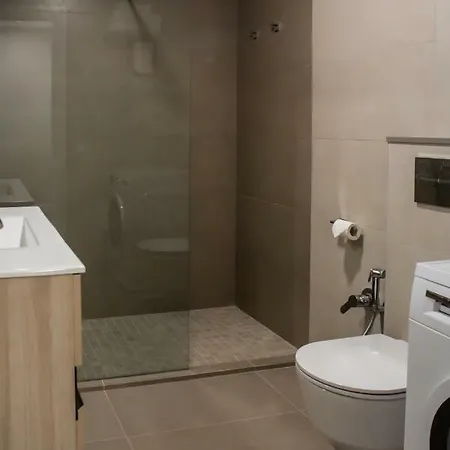 Апартаменты Beachfront In New