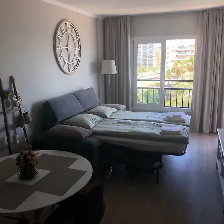 Апартаменти Beachfront In New *