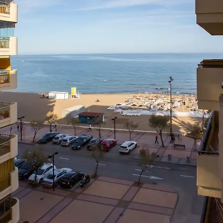 Beachfront In New Apartament *